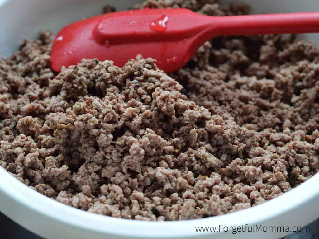 cooking ground beef in your slow cooker